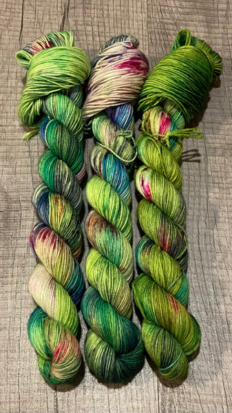 The Glove 50 g Fingering Hand Dyed Yarn