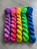 “November Rainbow 2025” Worsted 50 g Set of 5 Skeins